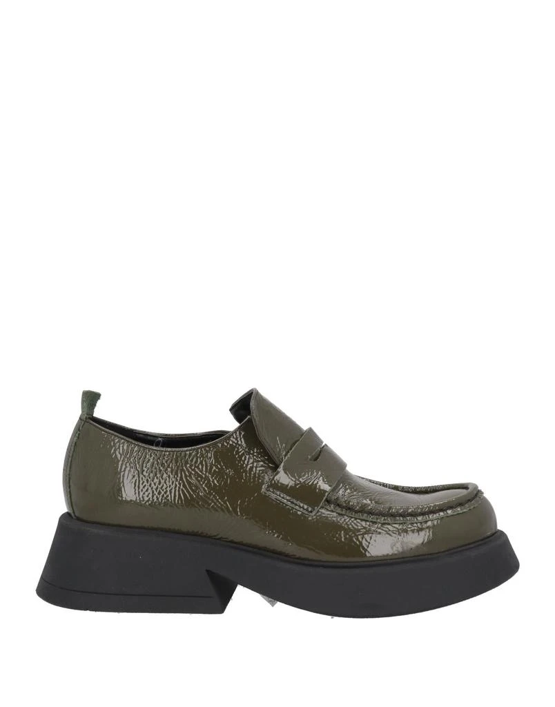 1725.A Loafers 1