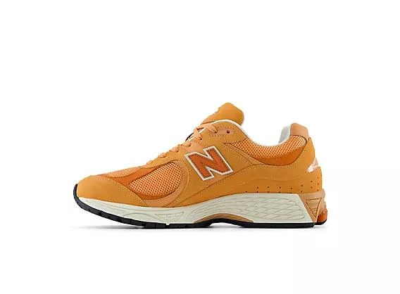 New Balance 2002R 3