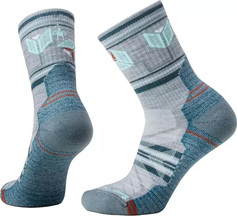 SmartWool SmartWool Women's Hike Light Cushion Castle Peak Pattern Mid Crew Socks 1