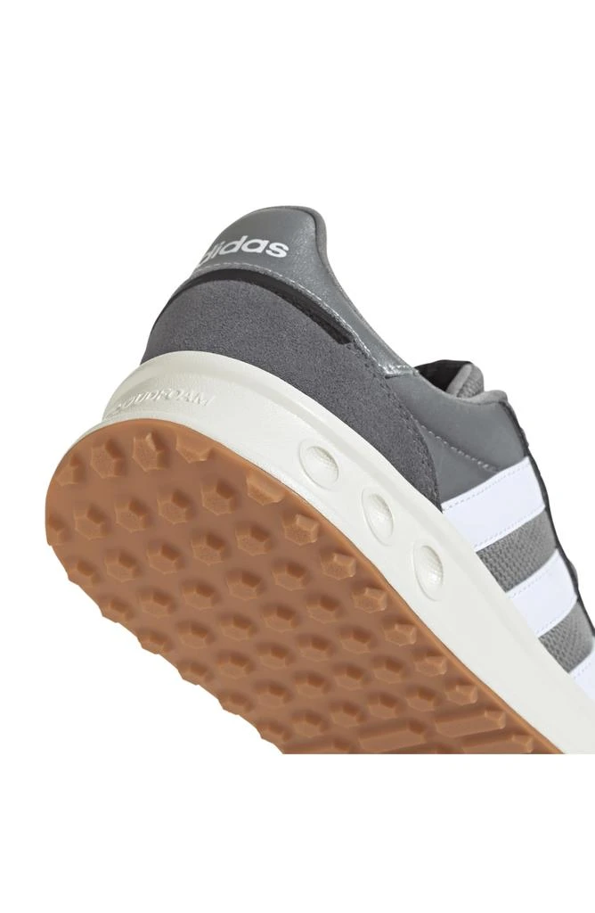 Adidas Run 84 Sneaker 7