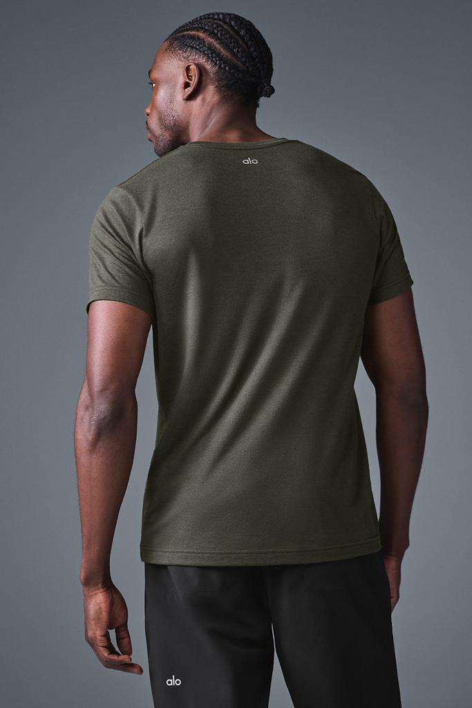 Alo Triumph Tee - Stealth Green