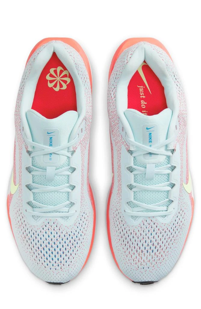 NIKE Air Winflo 11 Running Shoe 4