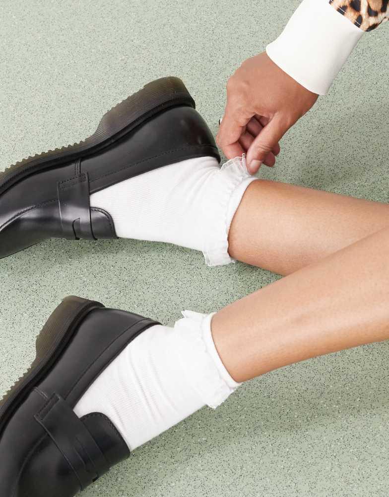 Shop Dr Martens Temara Kensington loafer in black leather on Sale