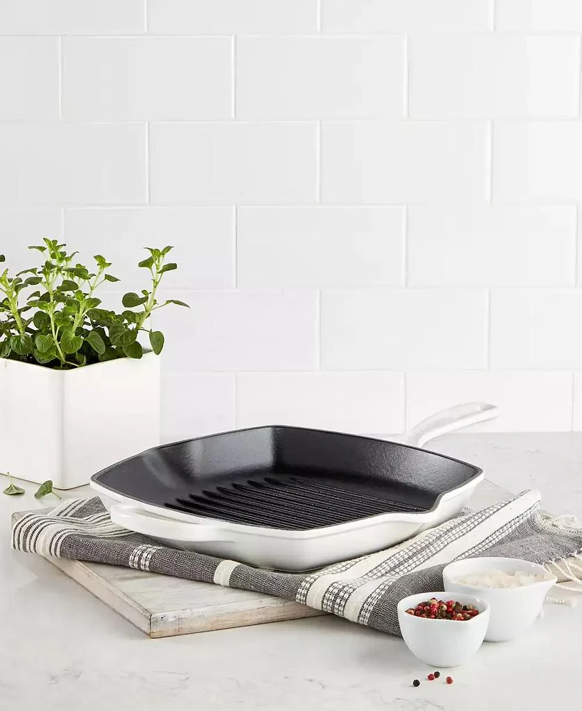 Le Creuset 10.25" Enameled Cast Iron Skillet Grill with Helper Handle 1