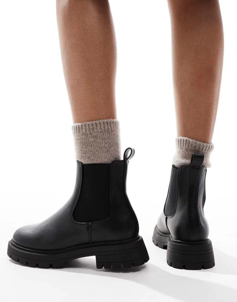 ASOS ASOS DESIGN Adjust chunky chelsea boots in black 3