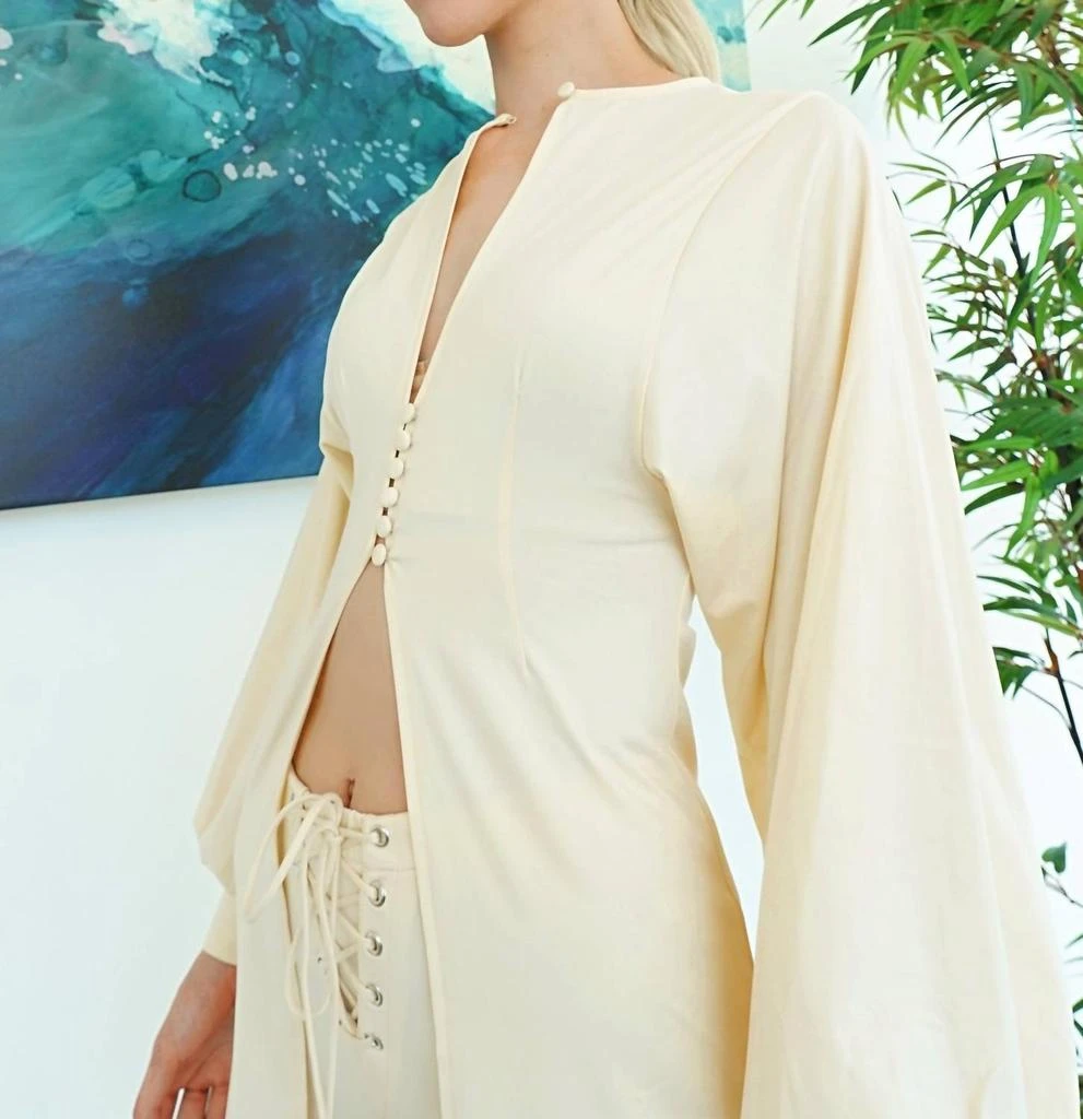 Koy 
Victoria Koy 
Victoria - Ify Long Sleeve Duster 4