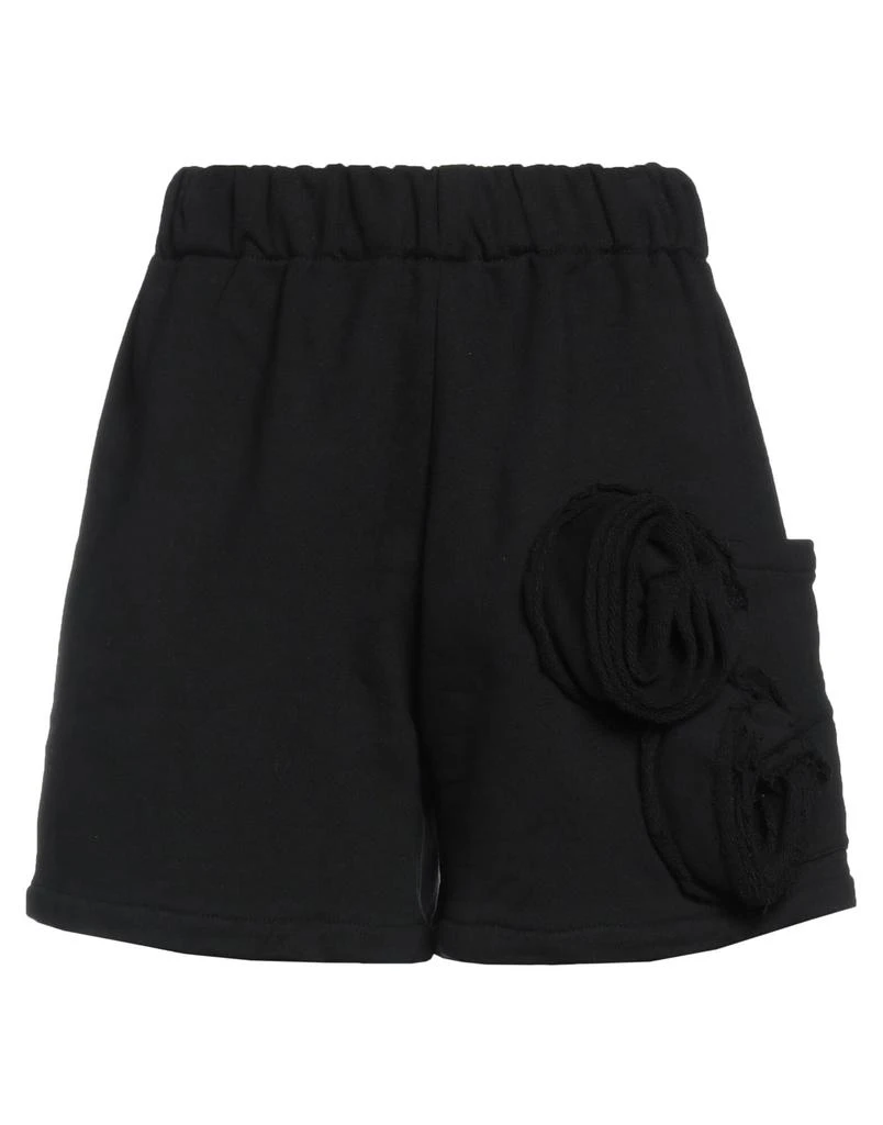 ROSE' A POIS Shorts & Bermuda 1