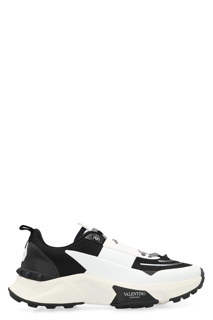 スニーカー VALENTINO GARAVANI LOW-TOPTRUE ACT BLACK AND WHITE SNEAKERS Valentino Low-TopTrue Act black and white sneakers Black 42