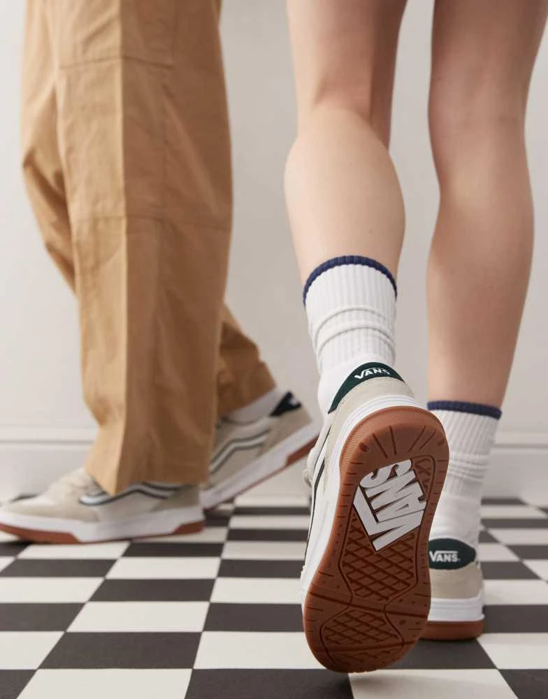 Vans Vans Hylane chunky suede trainers in beige with green detail 2