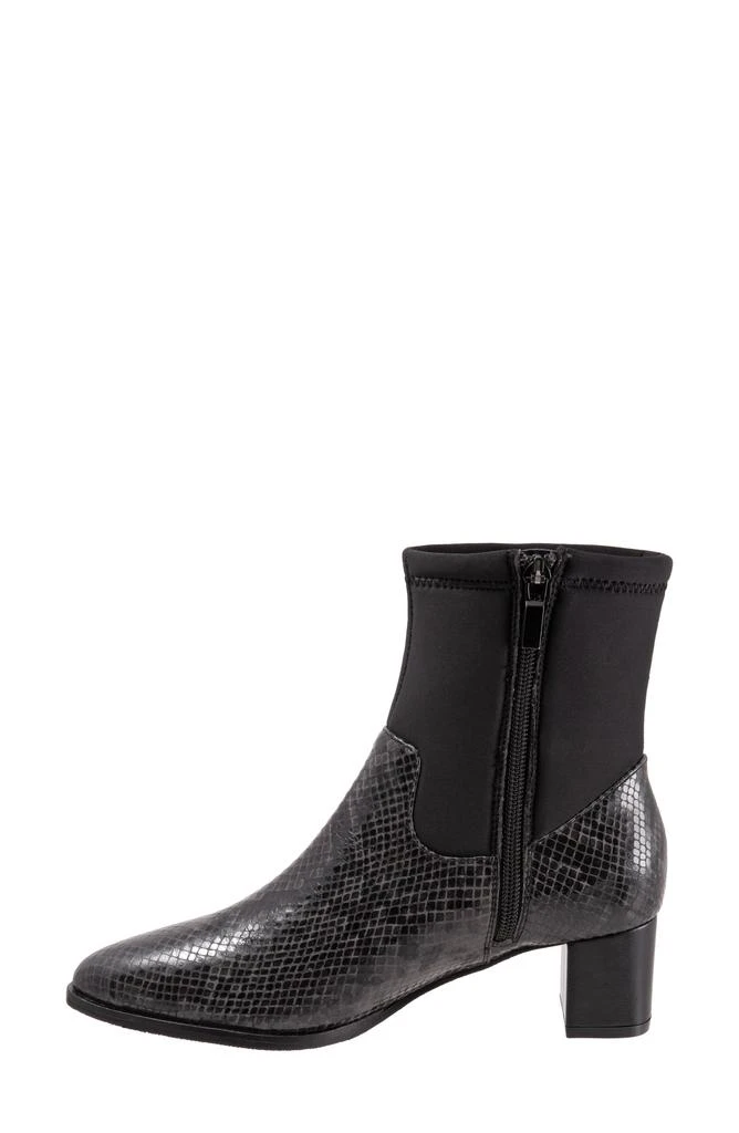 Trotters Kippy Bootie 8