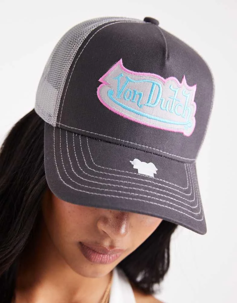 Von Dutch Von Dutch Rockford trucker cap in grey and pink 3