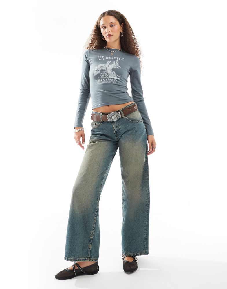 Daisy Street Daisy Street long sleeve fitted grunge t-shirt with st moritz logo in grey