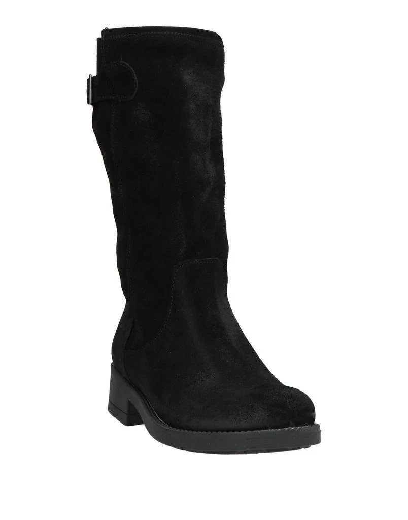 TSD12 Boots 2