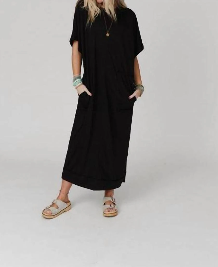 three bird nest Three Bird Nest - Short Sleeve T-Shirt Maxi Dress 2