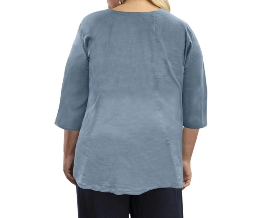 On The Plus Side Linen 3/4 Sleeve V-Neck Top - Plus In Cerulean Blue 2