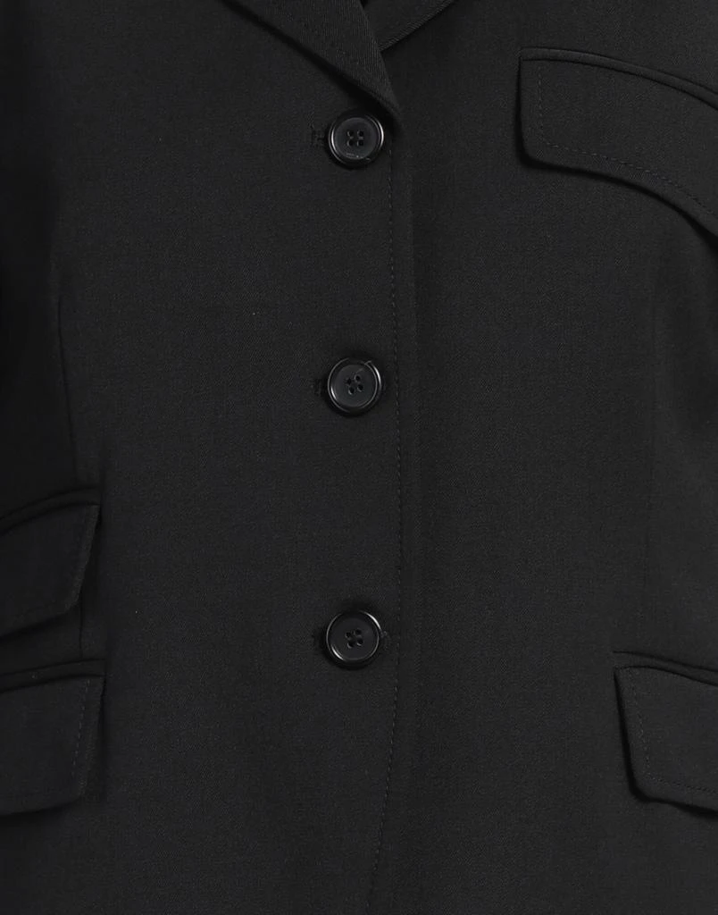 AB Blazer 4