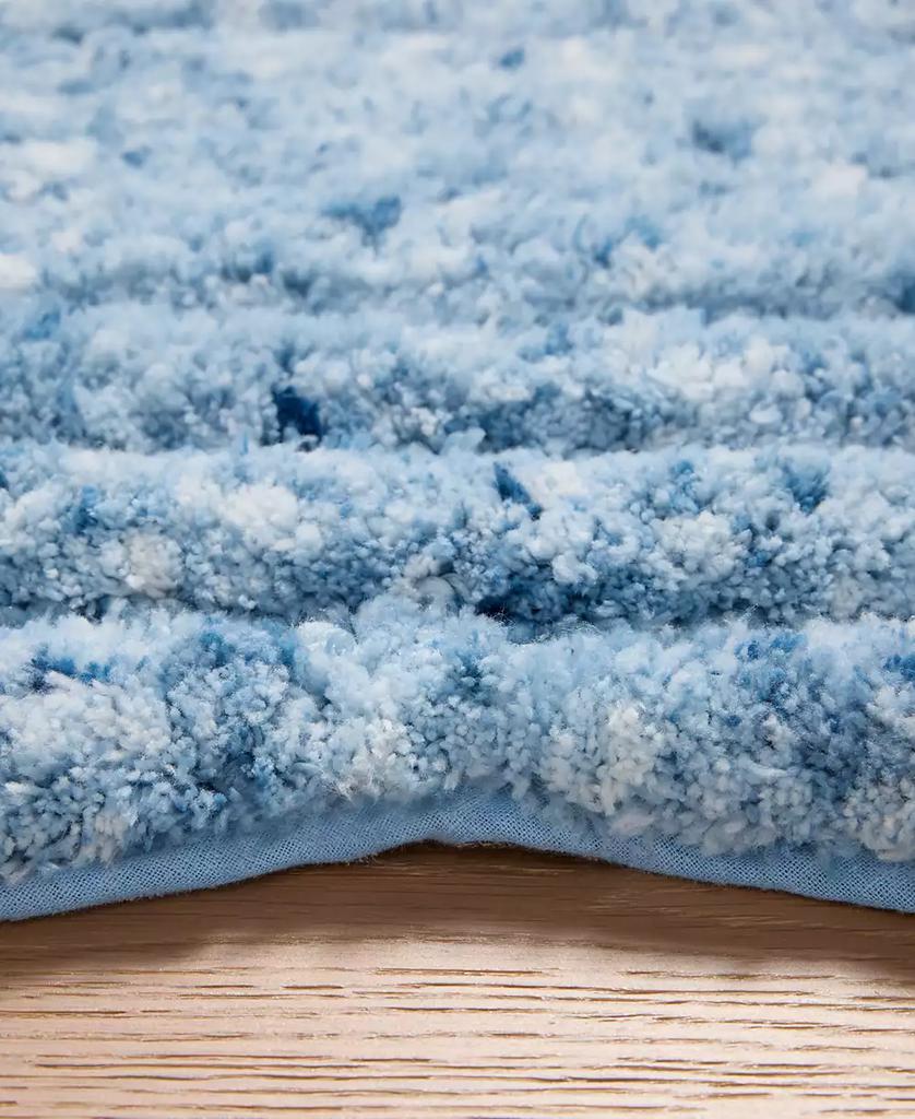 Loloi Niki Scallop Skid-Resistant Bath Rug