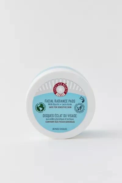 First Aid Beauty First Aid Beauty Facial Radiance Pads 2