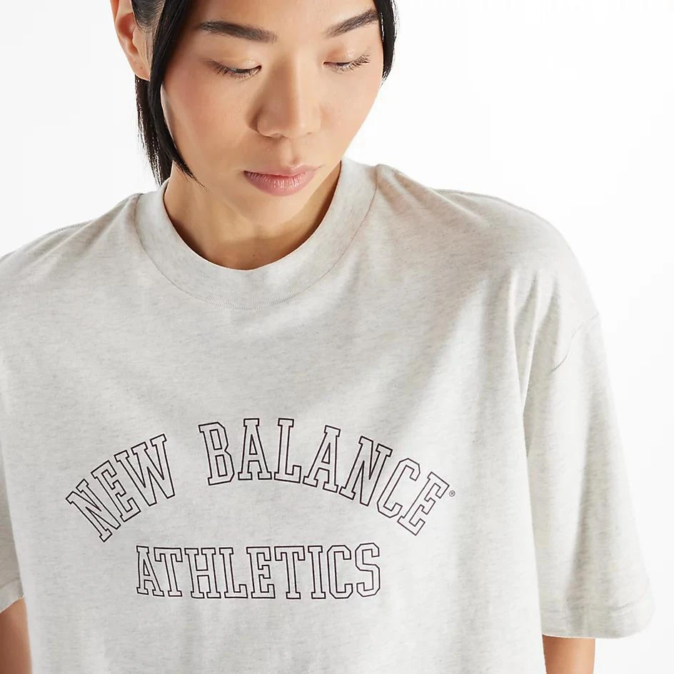 New Balance Graphic Oversized Jersey T-Shirt 4