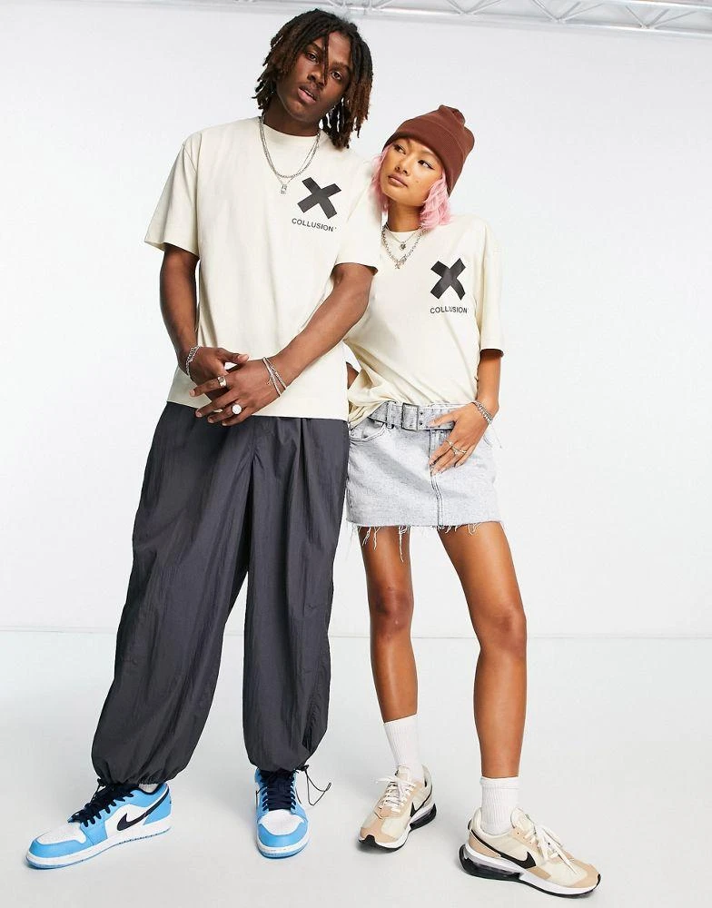 COLLUSION COLLUSION Unisex logo cotton t-shirt in off-white 4