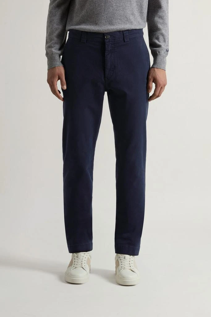 Woolrich Garment-Dyed Chino Pants in Stretch Cotton Twill - Men - Blue 2