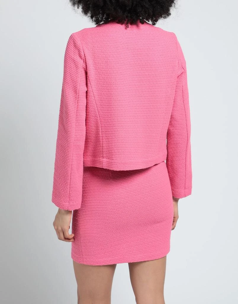 SHIRTAPORTER Suit 3