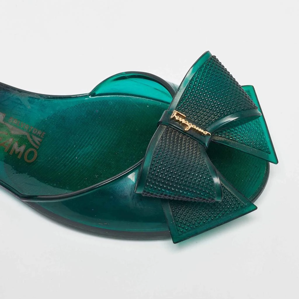 Salvatore Ferragamo Salvatore Ferragamo Green Jelly Barbados Ballet Flats Size 35.5 7