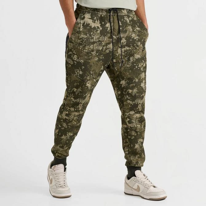 NIKE Men's Nike Tech Fleece Camo Jogger Pants 3