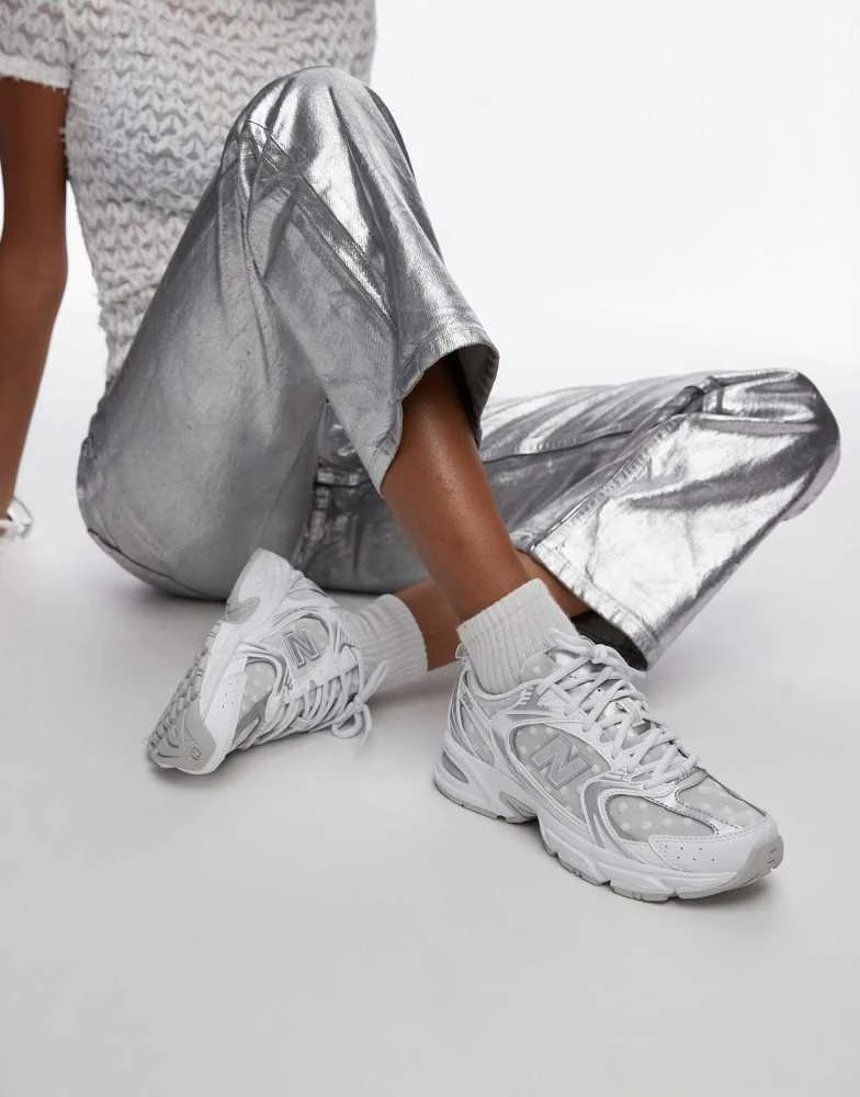 New Balance New Balance 530 trainers in white and silver polka dot 3