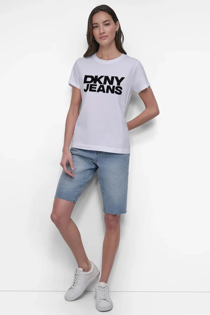 DKNY FLOCKED LOGO TEE 6