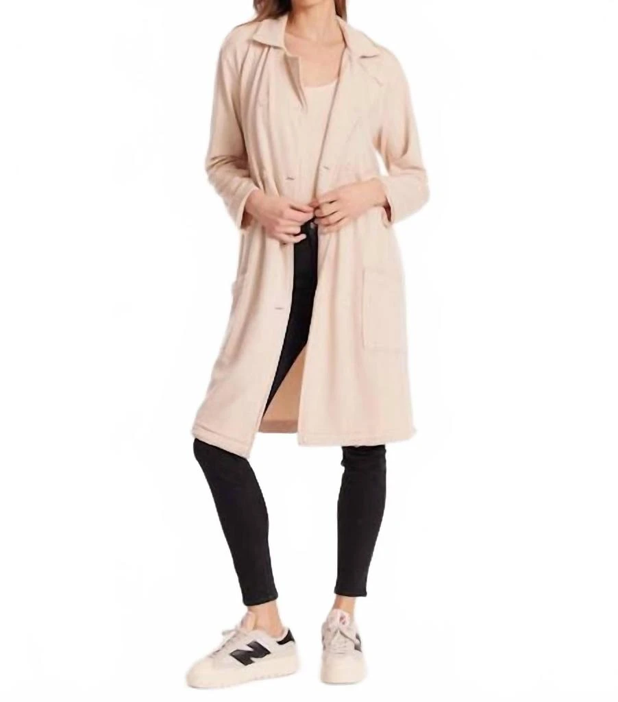 Mod-o-doc Double Breasted Trench Coat In Swiss Coffee