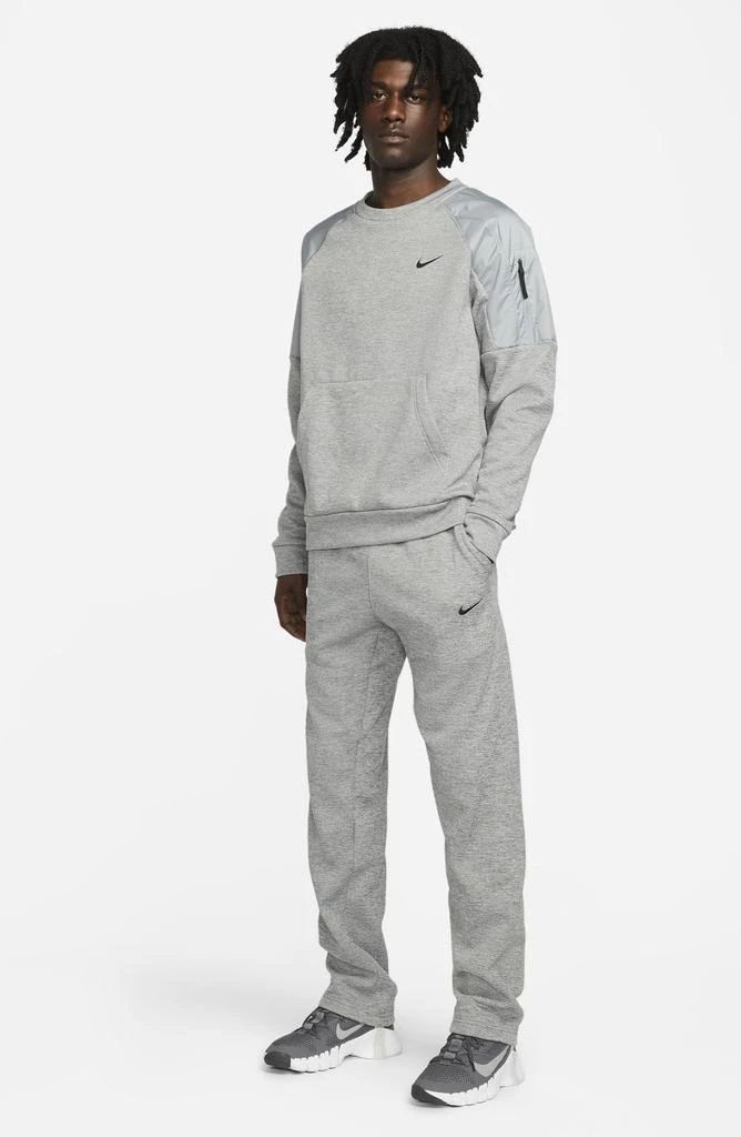 NIKE Therma-FIT Sweatpants 6
