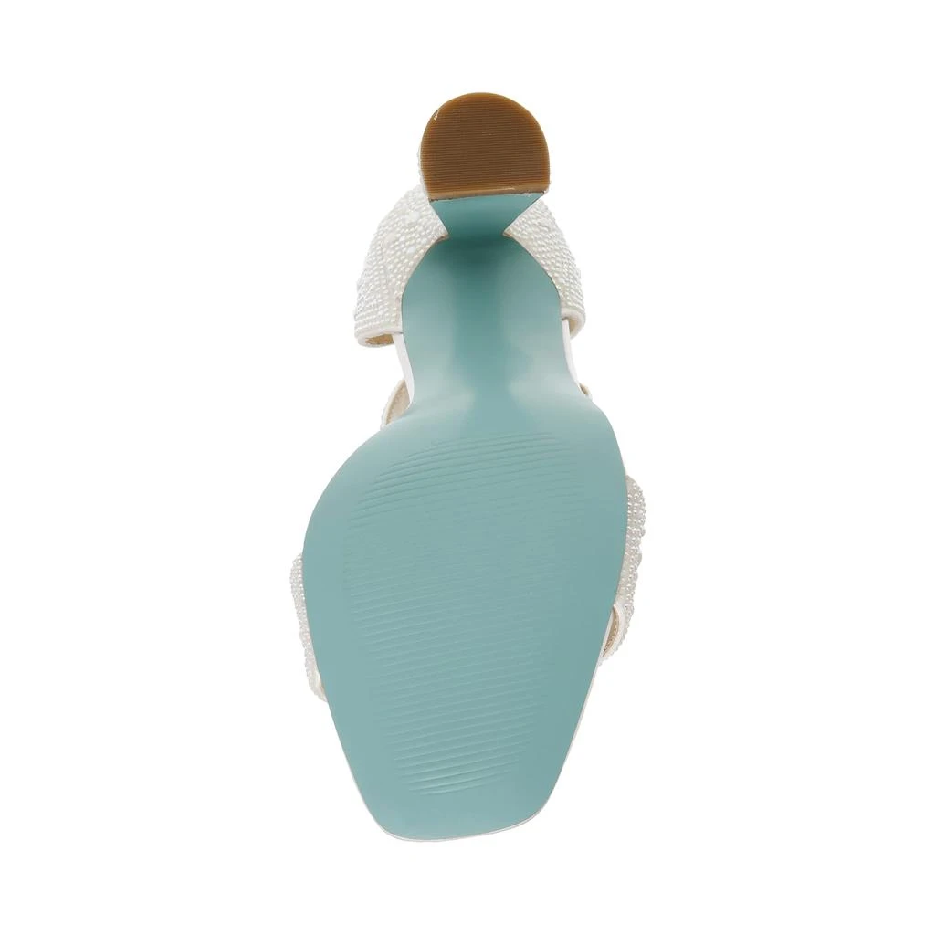 Betsey Johnson Dani 3