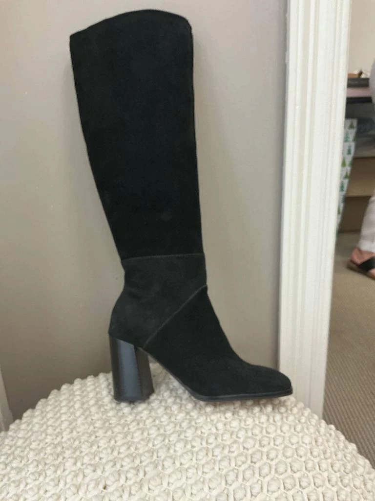 Fynn Boots Onyx Leather | Knee-High Onyx Leather Boots  Dolce Vita black Flynn suede boots display picture 1