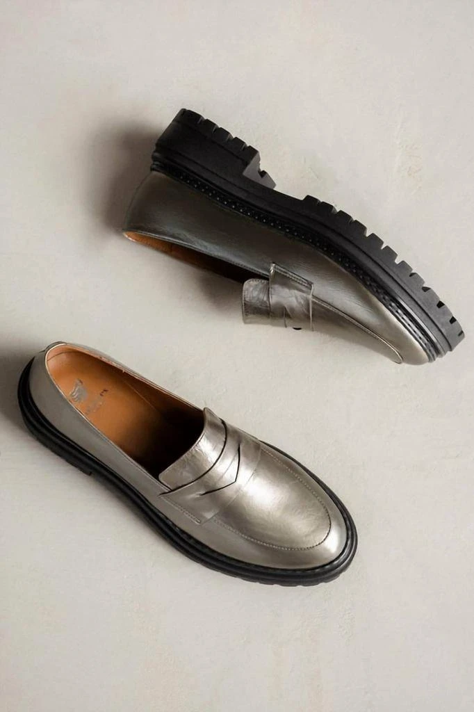 Bobbies Bobbies - WOMEN'S AMALIA LOAFER 6