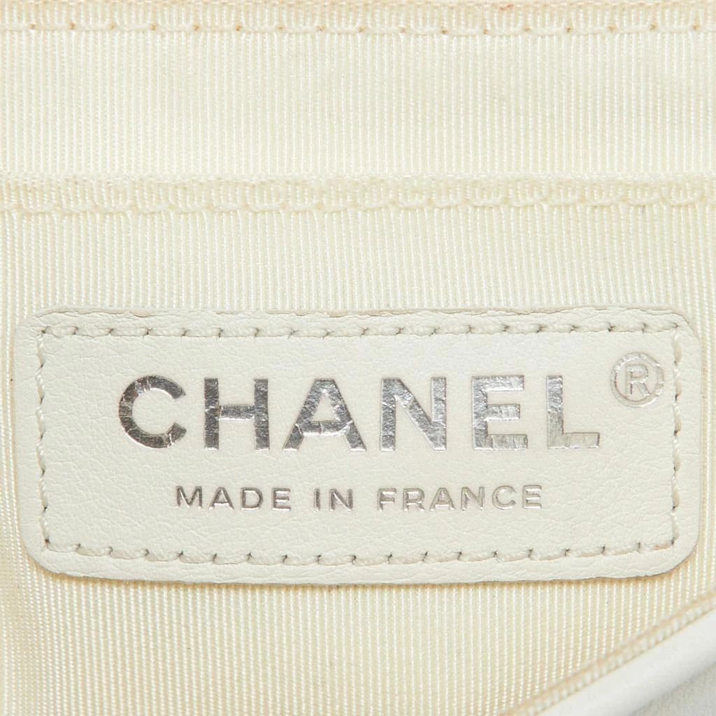 Chanel Chanel White Quilted Leather Elementary Chic Flap Bag 13