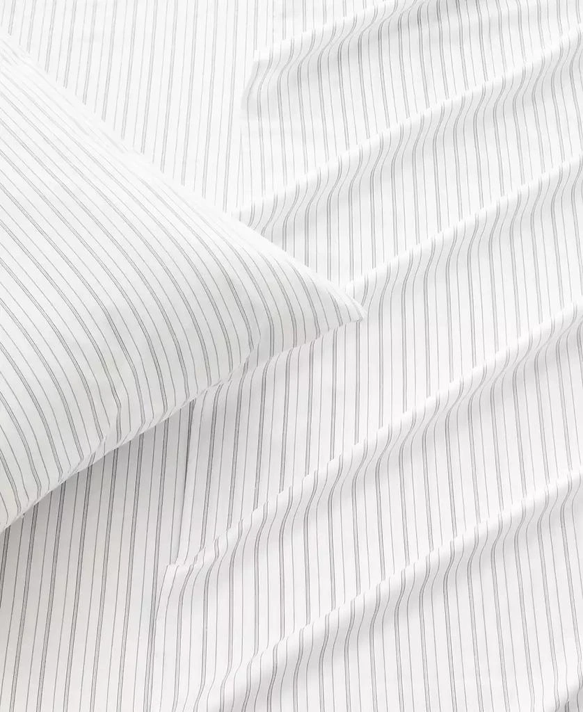 Linery
Co Ultra-Soft Brushed Microfiber Striped Sheet Set 2