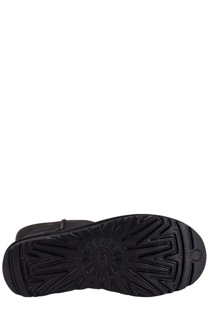 UGG UGG Classic Short II Boots 4