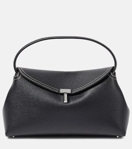 Totême T-Lock Small leather clutch 1