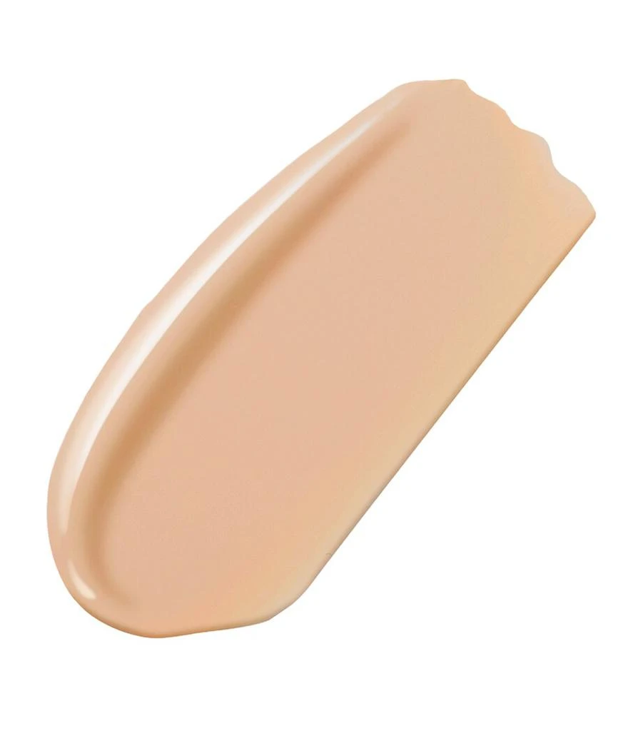Sensai Highlighting Concealer 2