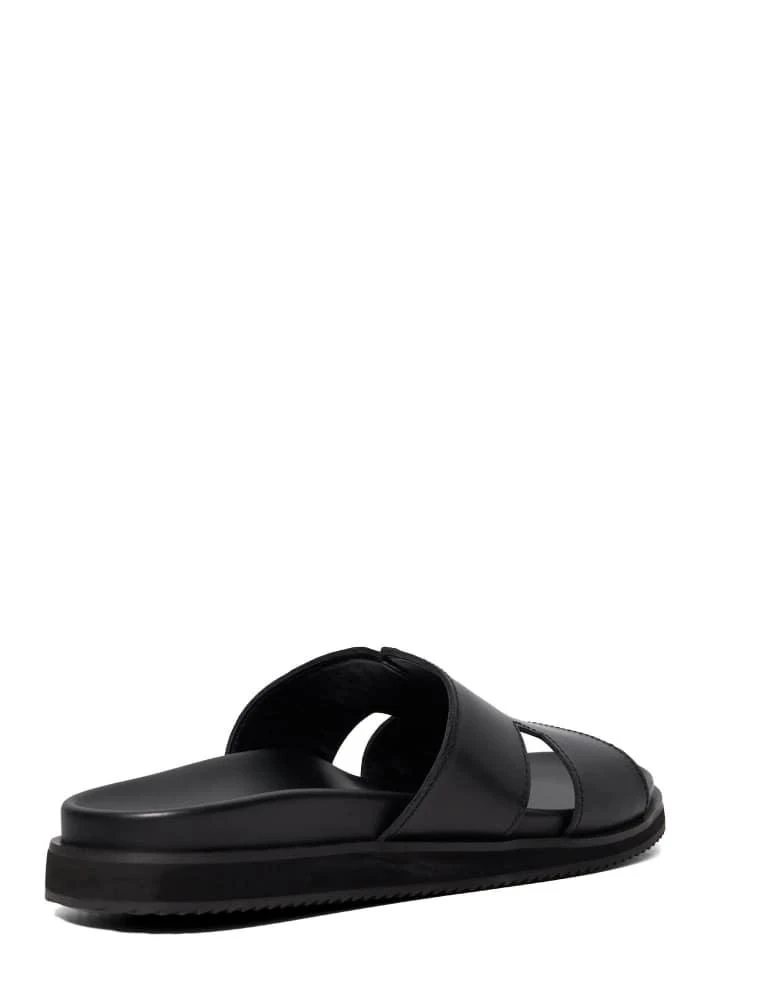 DUNE London Dune London Insight in black 3