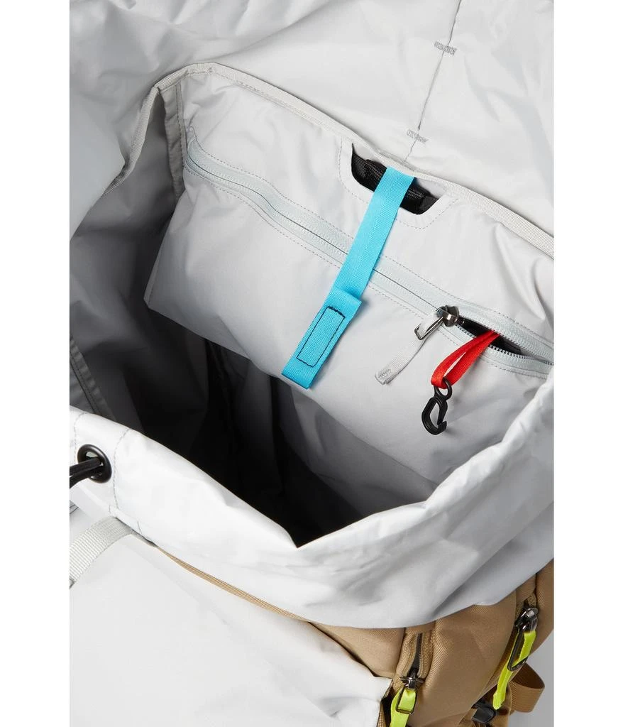 Arc'teryx Mantis 30 Backpack 3