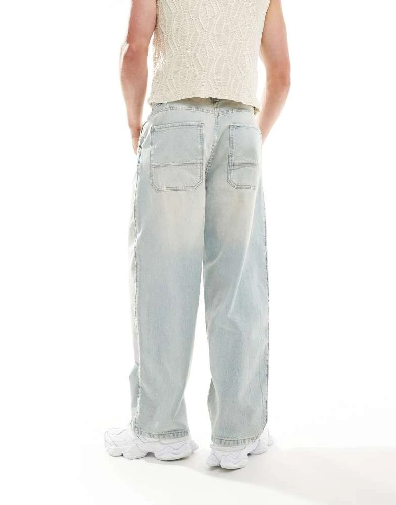 Pull&Bear Pull&Bear skater fit jean in light washed blue 2