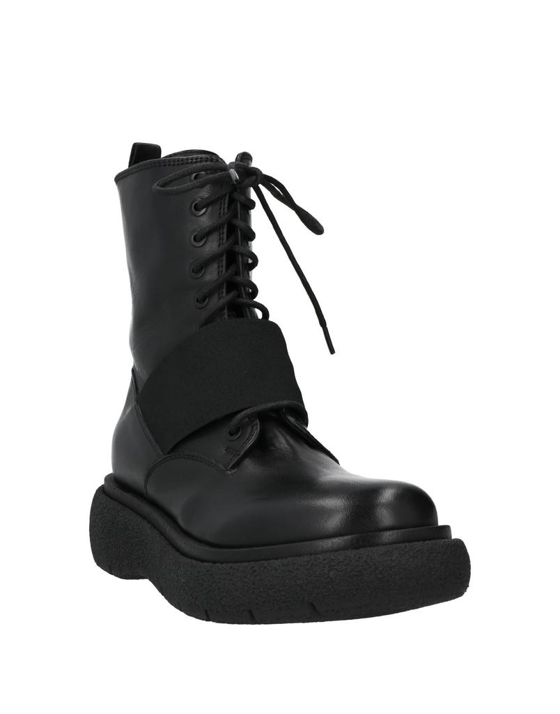 CARMENS Ankle boot