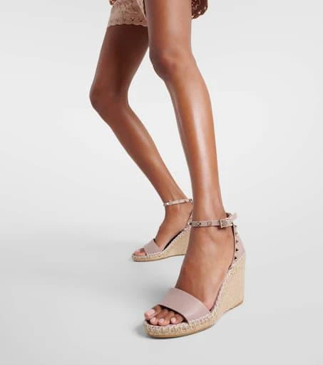 Valentino Valentino Garavani Rockstud Double leather wedge espadrilles 4