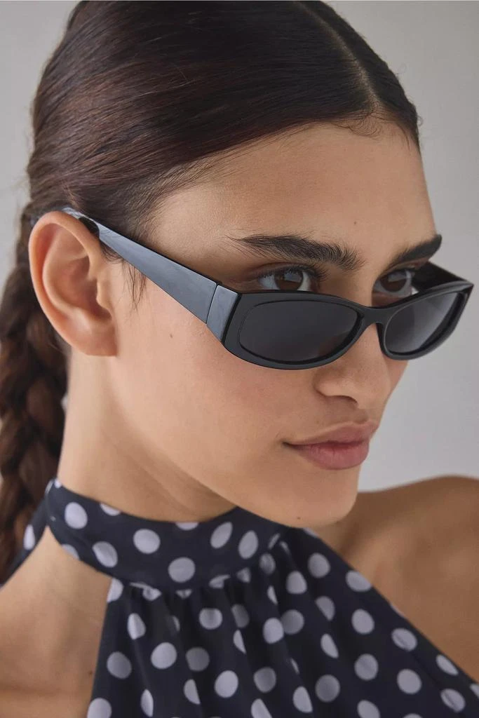 Urban Outfitters Mila Rectangle Sunglasses 1