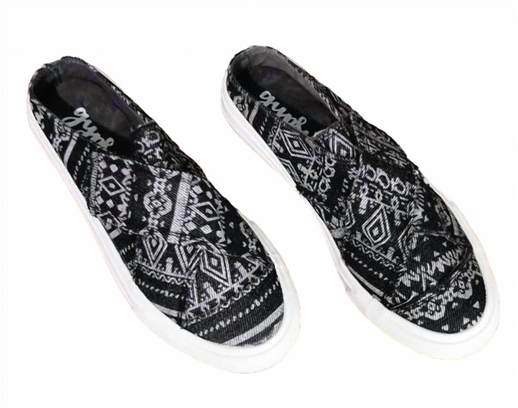Very G Women's Yazmin Slip On With Velcro Closure In Black