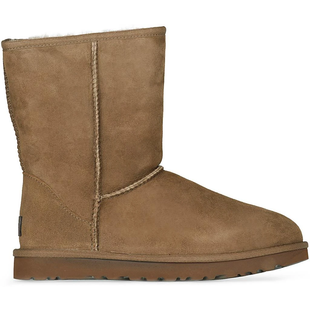 UGG Classic Short II 1
