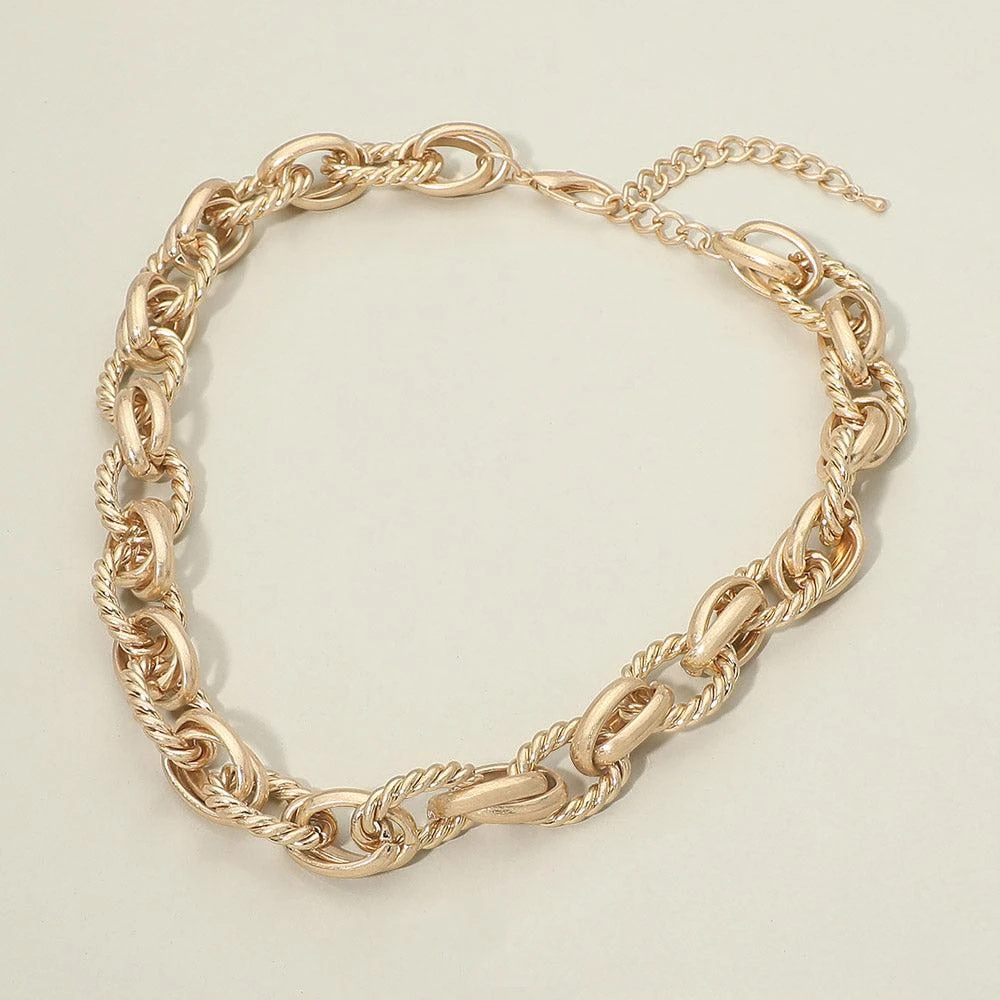 FASHNZFAB Modern Bold Statement Link Chain Necklace