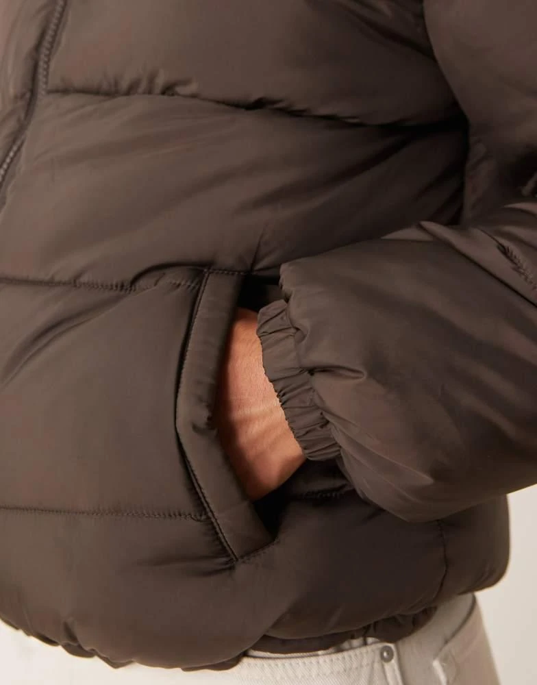 New Look New Look padded puffer jacket in dark brown 3